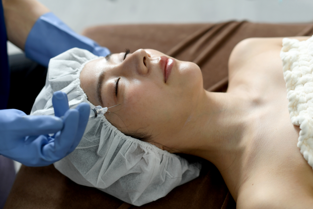 城本クリニックの目の下のたるみ取りの特徴