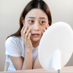 【目の下のクマ】種類や原因、治療方法｜原因に合わせた治療を受けるのが大切な理由とは