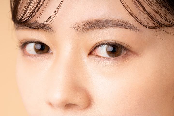 二重整形術埋没法とは？